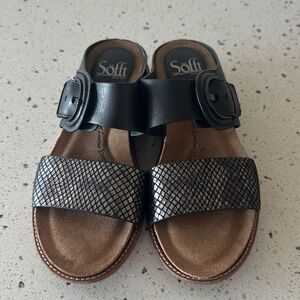 Sofft Braye Women’s Size 6 Black Leather Comfort Sandals Slip On Low Wedge Slide